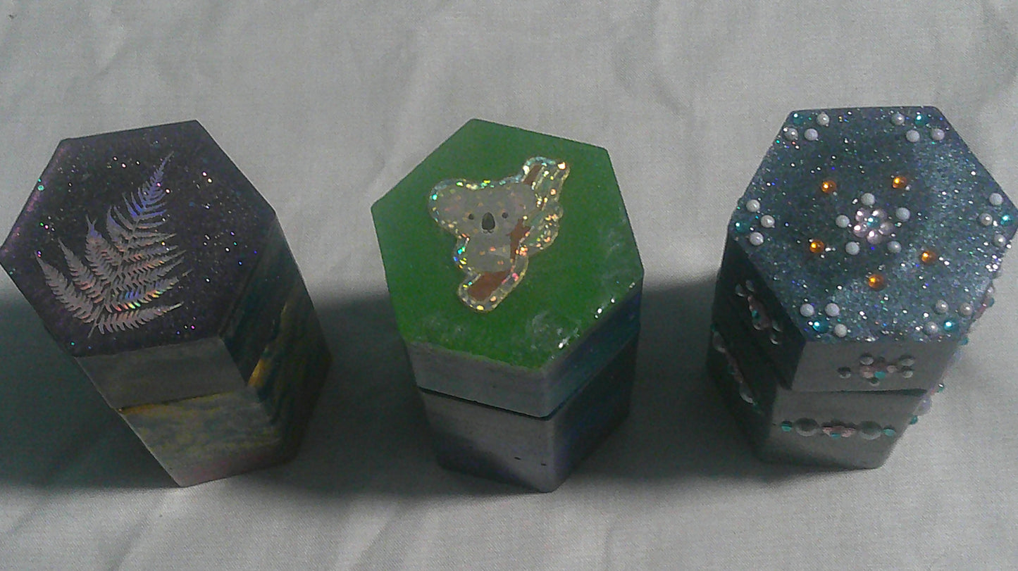 Resin art Jars
