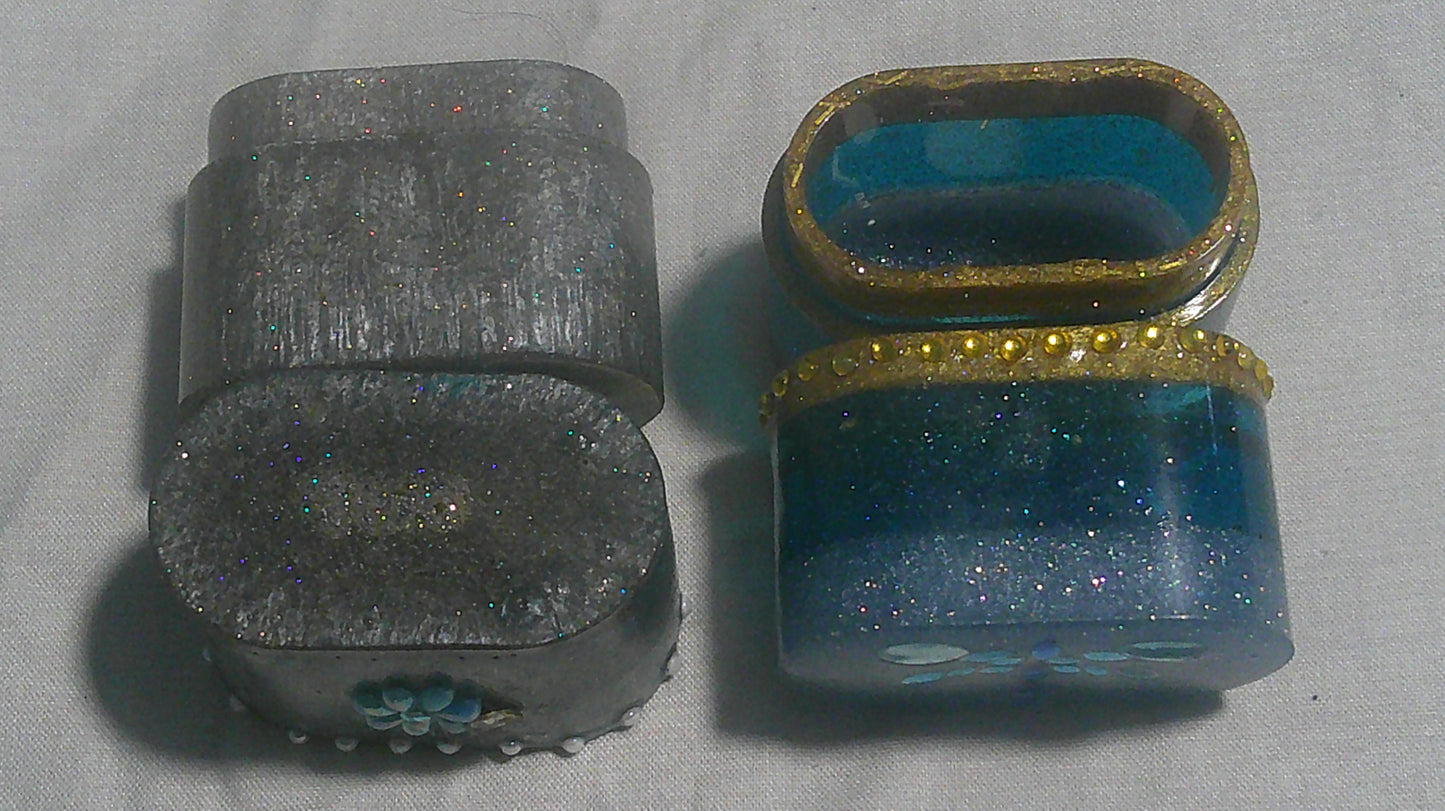 Handmade Resin Earbud Pod Case Holder
