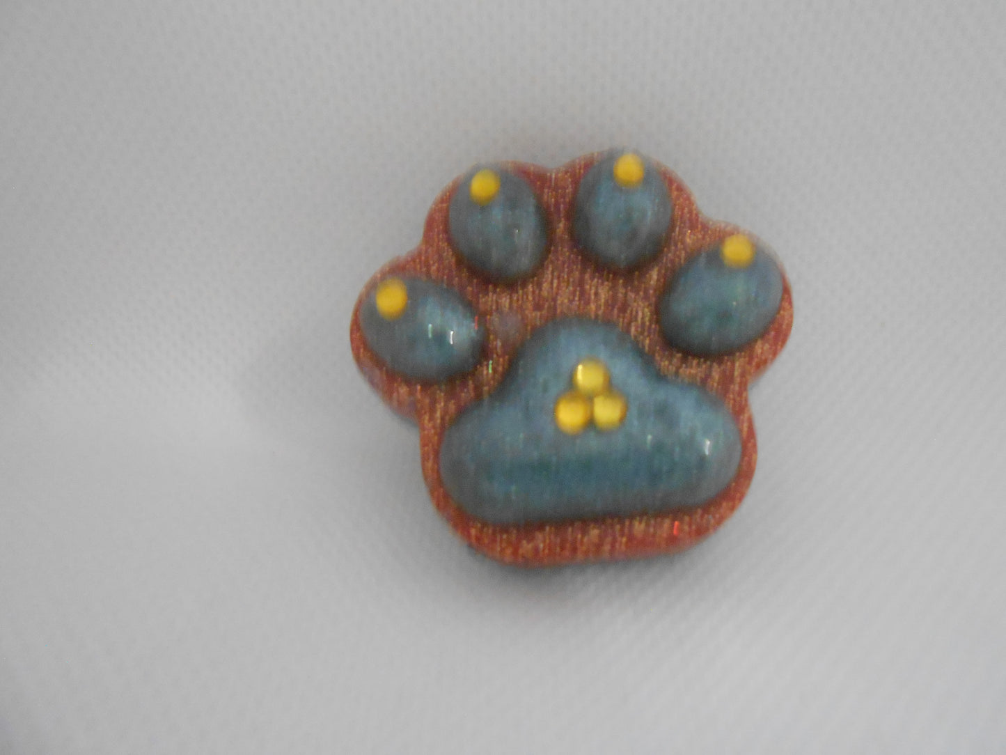 Paw coverminder/fridge magnet