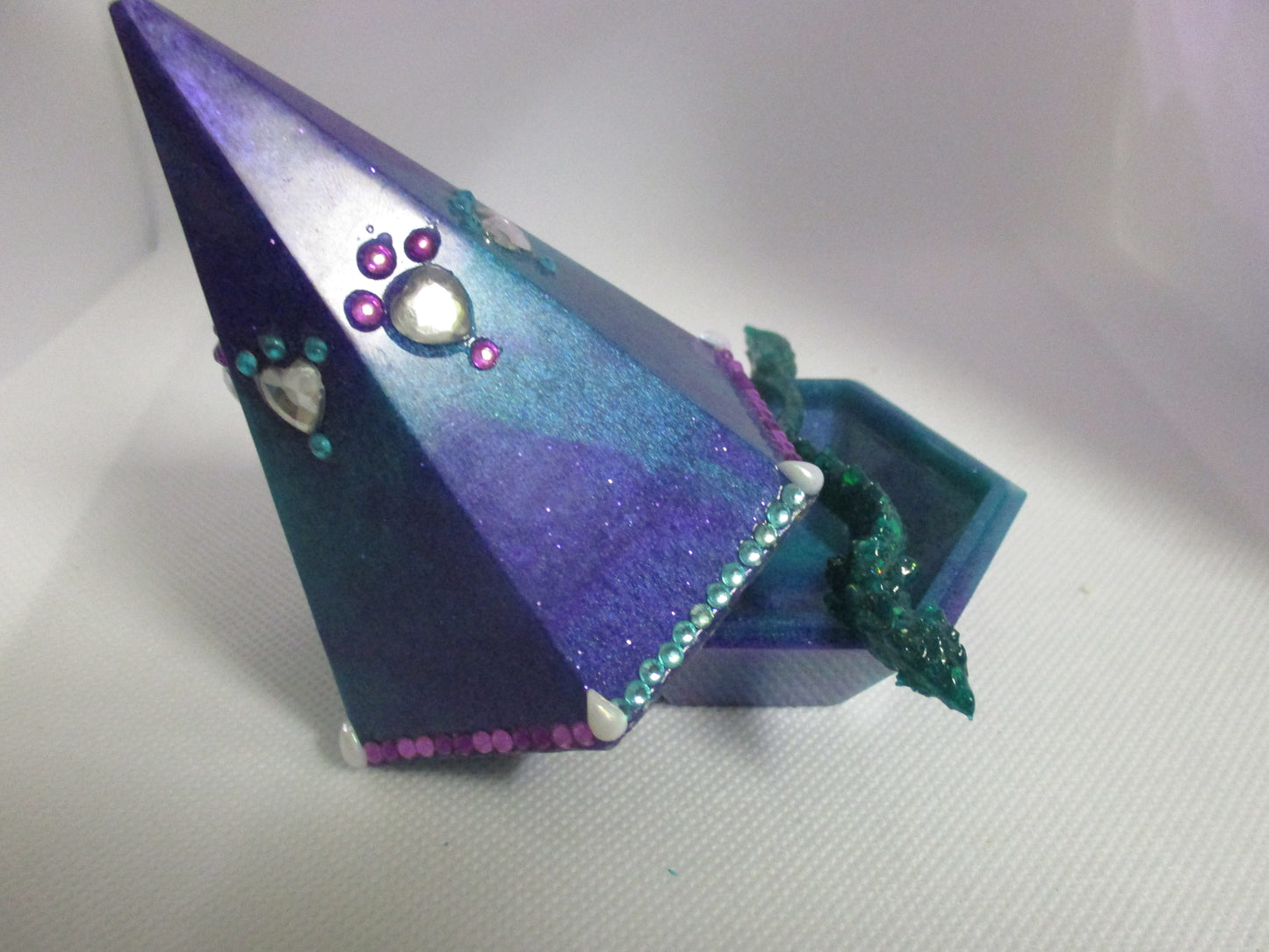 Paw Print Jewellery prism